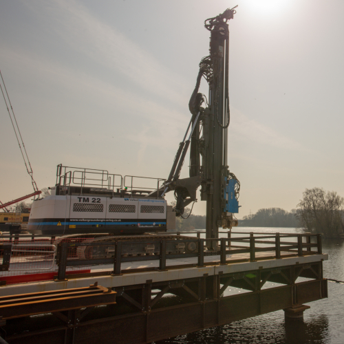 Leader rigs piling projects